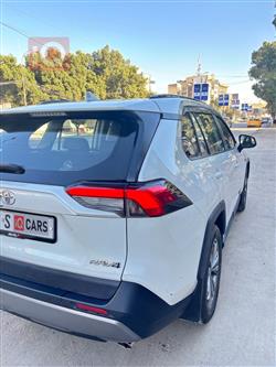 تويوتا راف 4